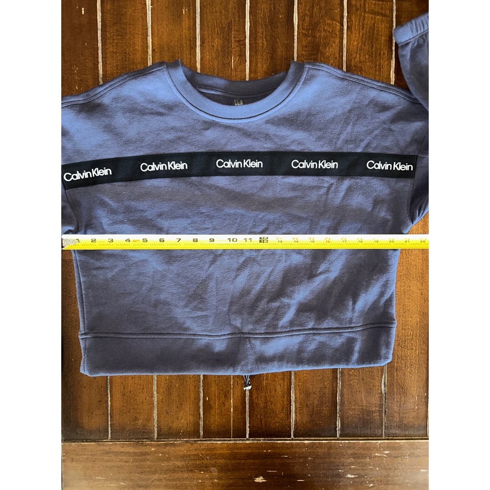 Calvin Klein Performance Women's Logo Tape‎ Cropped Sweatshirt Pullover Top - Picture 8 of 8